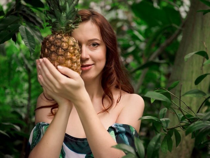 Фотозйомка вагітності в оранжереї
